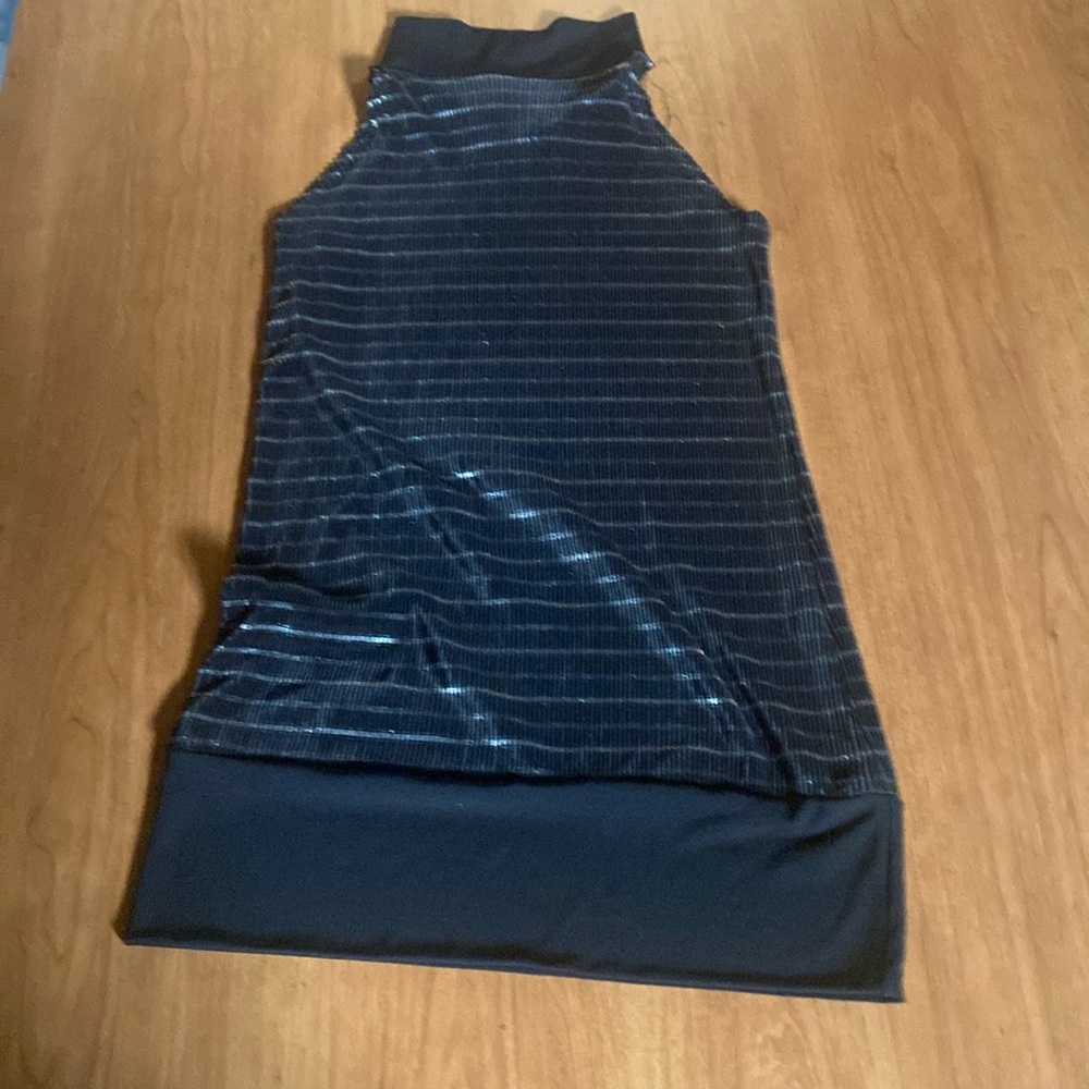 Susie shier turtleneck sleeveless dress